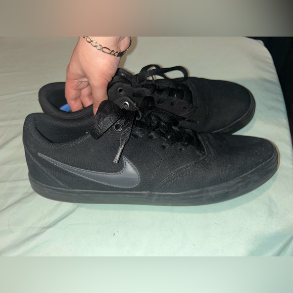 Nike Other - Men Nike shoes